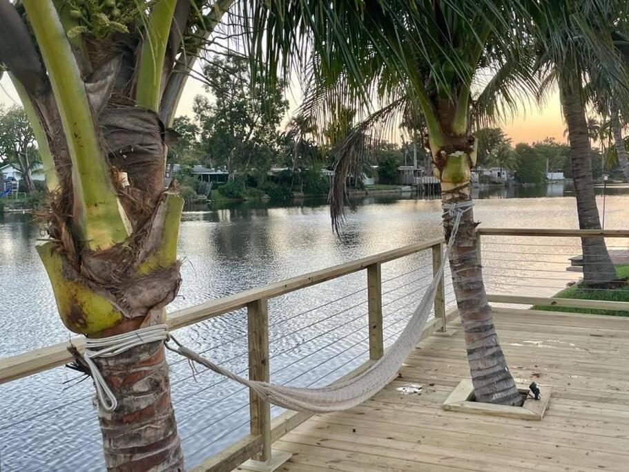 5-Star Lakefront Oasis In Hollywood-Hard Rock Casino Форт-Лодердейл Екстер'єр фото