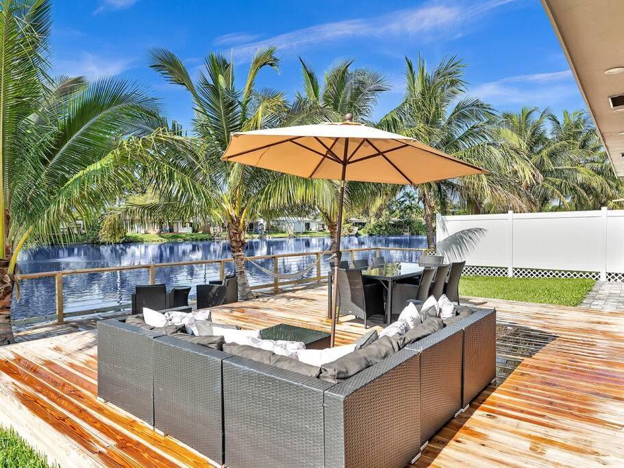 5-Star Lakefront Oasis In Hollywood-Hard Rock Casino Форт-Лодердейл Екстер'єр фото
