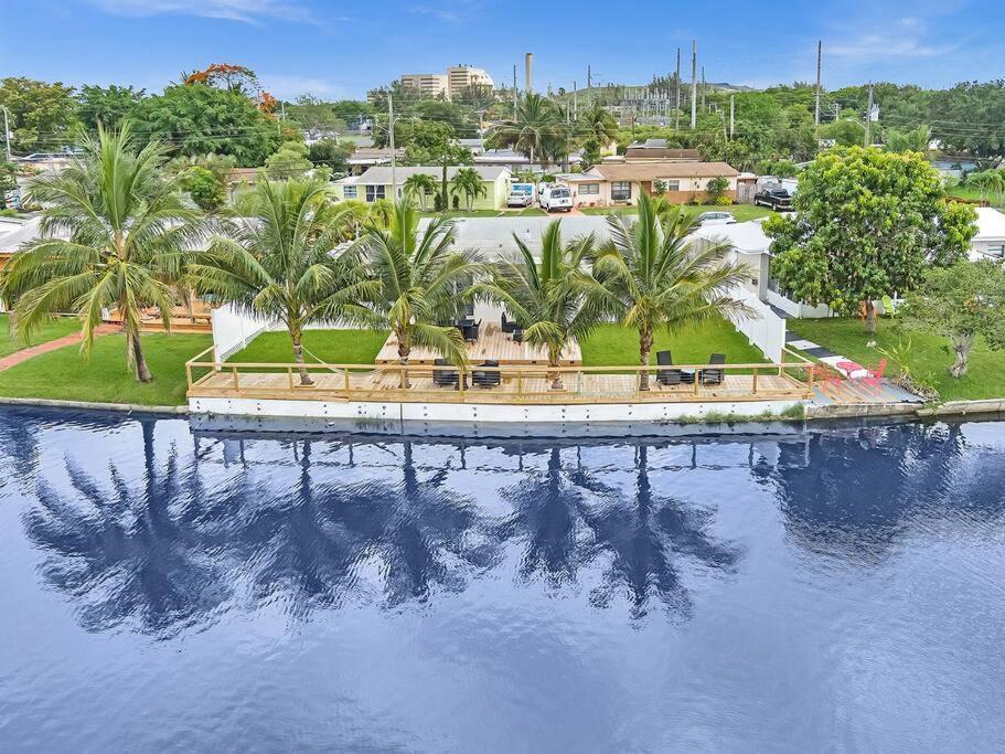 5-Star Lakefront Oasis In Hollywood-Hard Rock Casino Форт-Лодердейл Екстер'єр фото